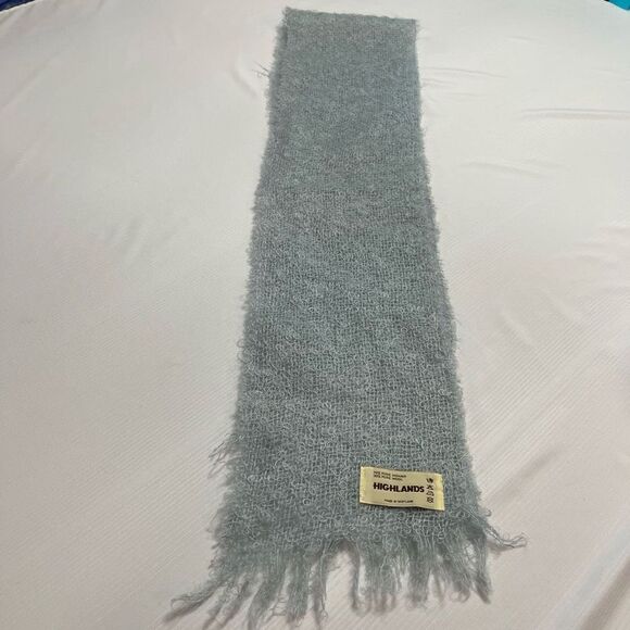 Highlands Vintage Mohair Blue Scarf - Picture 7 of 7